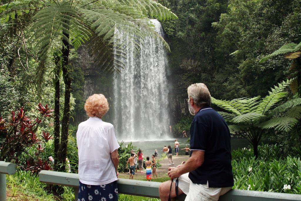 Lake Eacham Tourist Park & Cabins Luaran gambar