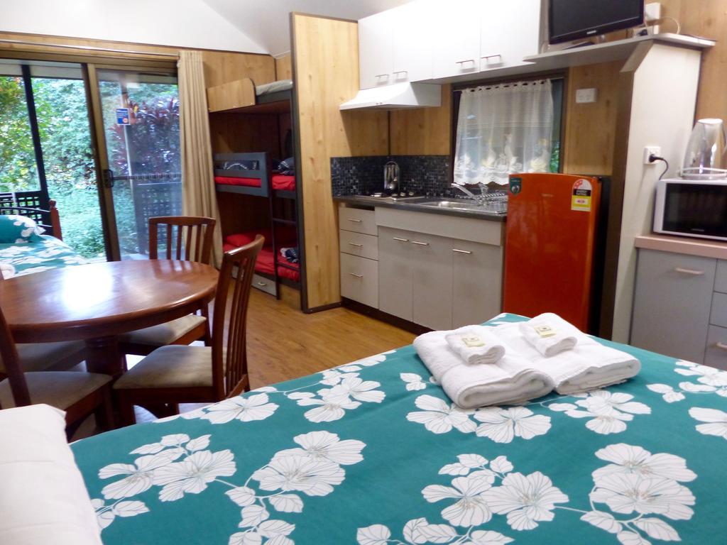 Lake Eacham Tourist Park & Cabins Luaran gambar